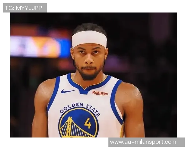 科尔赞穆迪投篮出色防守布克表现优异重回球队核心轮换 科尔赞穆迪投篮出色防守布克表现优异重回球队核心轮换