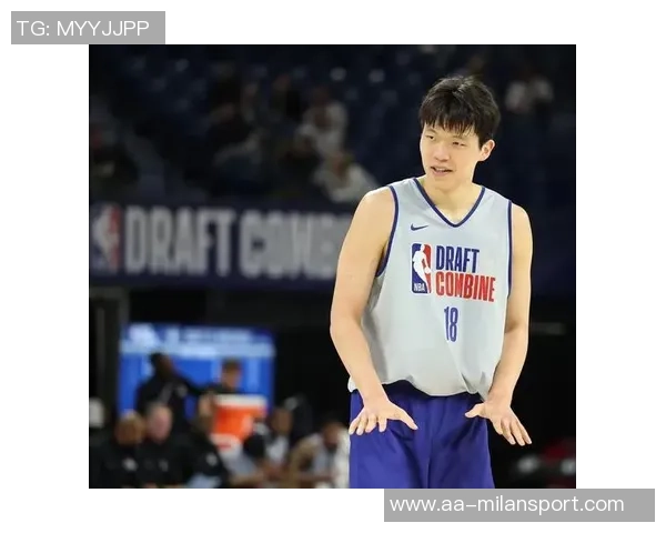 杨瀚森深入研究比赛录像逐渐领悟NBA精髓展现出色媒体人素养 杨瀚森深入研究比赛录像逐渐领悟NBA精髓展现出色媒体人素养