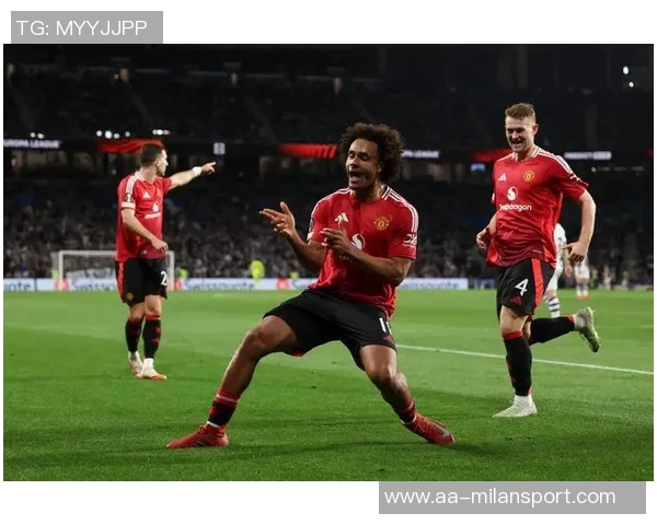 罗马有意租借齐尔克泽正与曼联探讨合作可能性 罗马有意租借齐尔克泽正与曼联探讨合作可能性